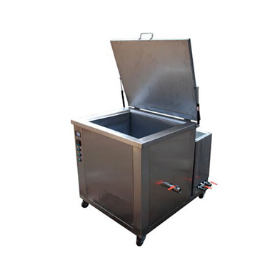 單槽超聲波清洗機在清洗五金方面有什么優勢?